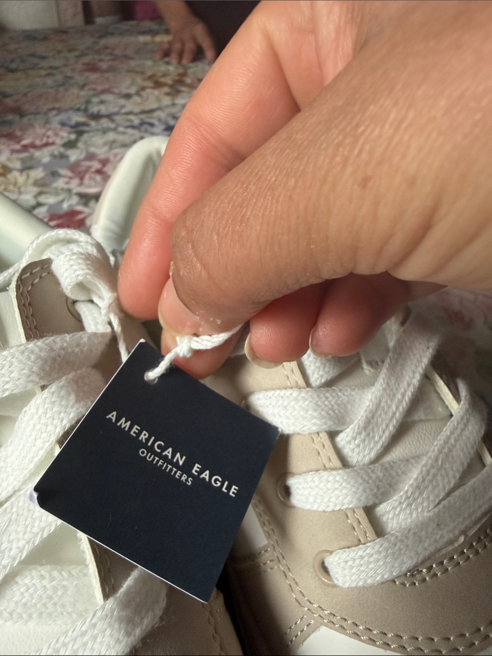 White and Beige Low-Top Sneakers - Picture 8 of 8